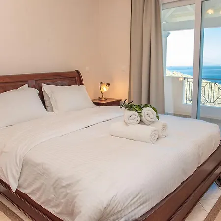 Villa Sotiris Katavolos