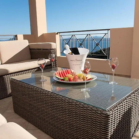 Villa Sotiris Katávolos