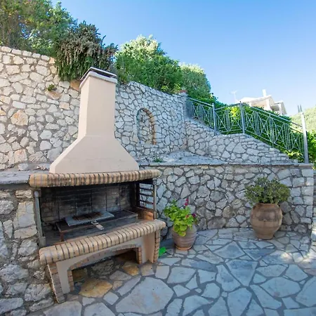 Sotiris Villa