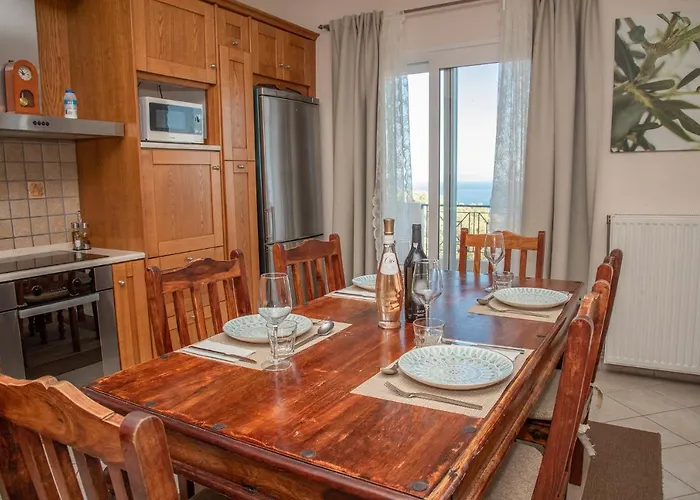 Sotiris Villa Katávolos